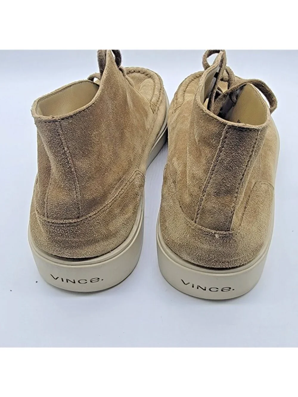 Vince Men's Tacoma Chukka Suade Sneakers Size 9 EU 42.5